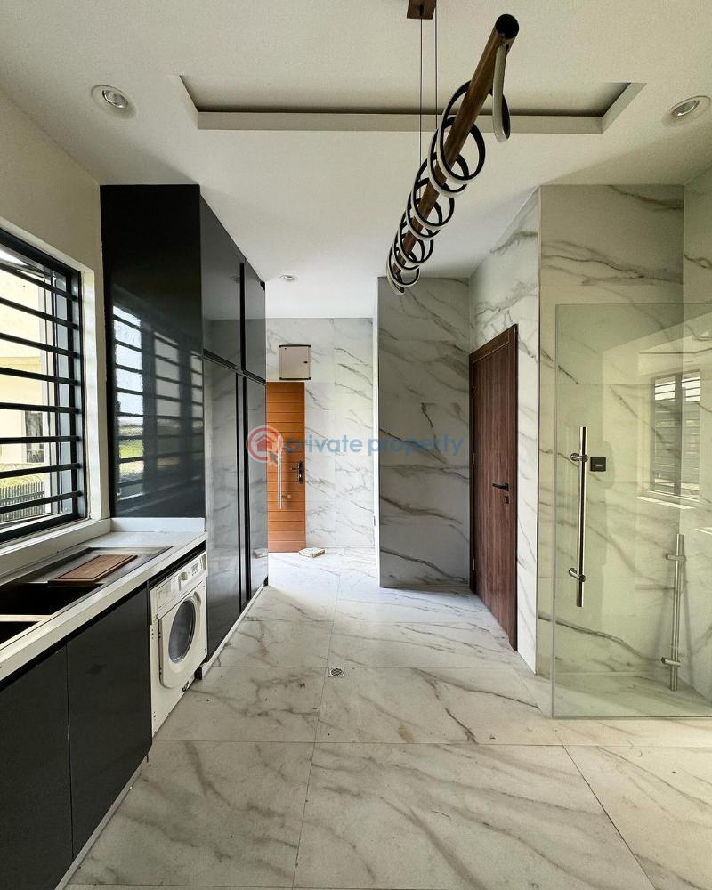 5 bedroom Detached Duplex For Sale Osapa London Lekki Lagos - 8