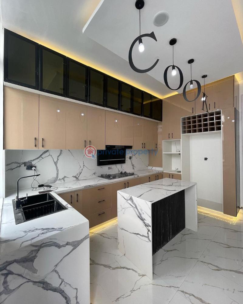 5 bedroom Detached Duplex For Sale Osapa London Lekki Lagos - 2