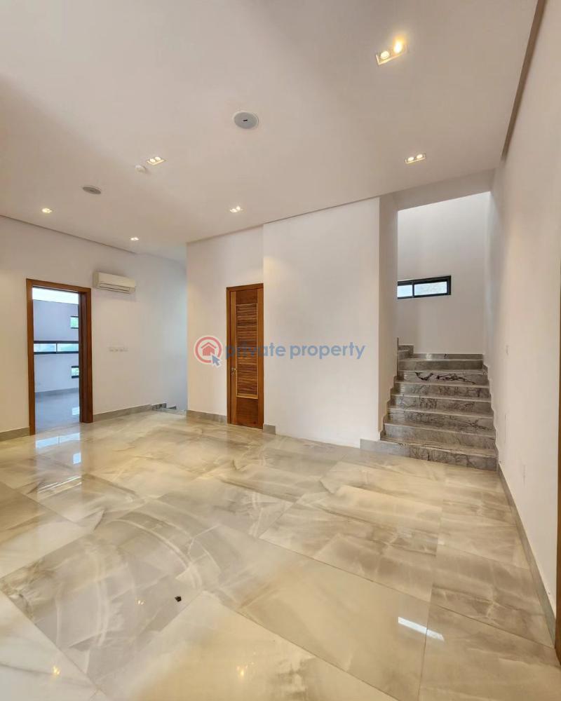 5 bedroom House For Sale Banana Island Ikoyi Lagos - 9