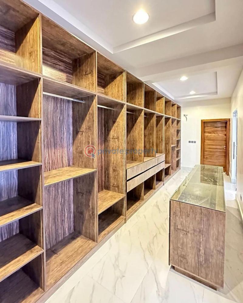 6 bedroom House For Sale Lekki Phase 1 Lagos - 2