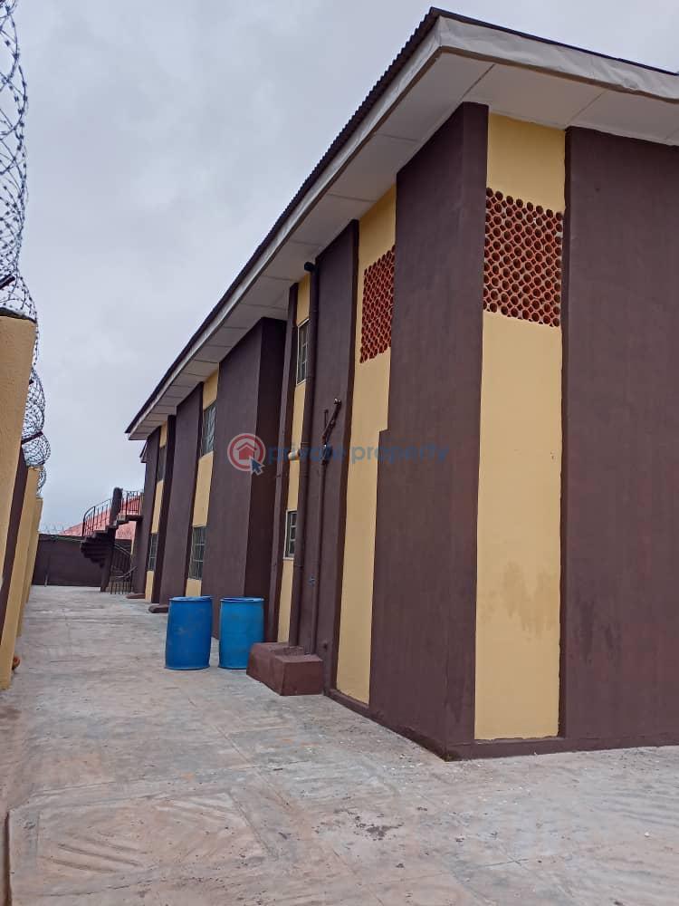 2 bedroom Flat & Apartment For Rent Ishebo, New Ife Express Road Off Alakia Ibadan Oyo - 5