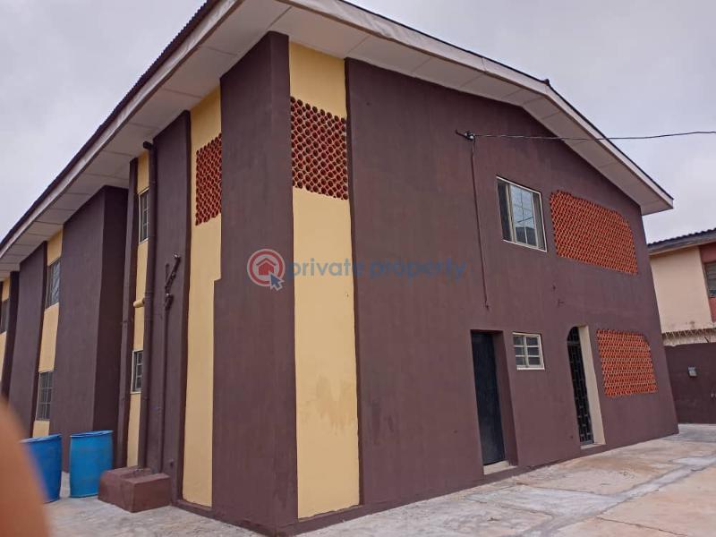 2 bedroom Flat & Apartment For Rent Ishebo, New Ife Express Road Off Alakia Ibadan Oyo - 6