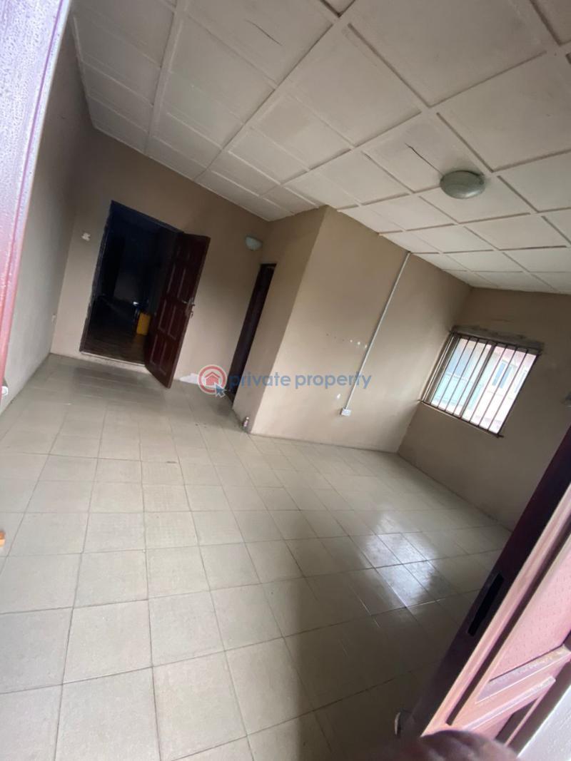 2 bedroom House For Rent Ayodele Okeowo Soluyi Gbagada Lagos - 9