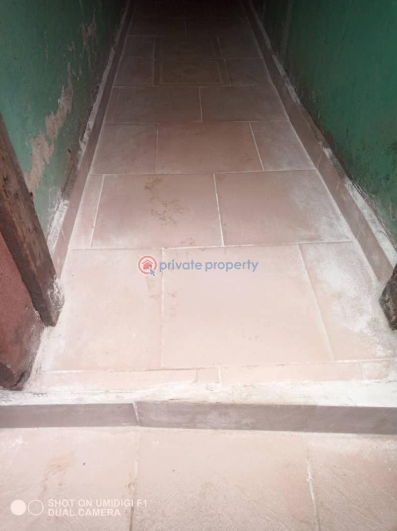 2 bedroom House For Rent Sawmill Gbagada Lagos - 1