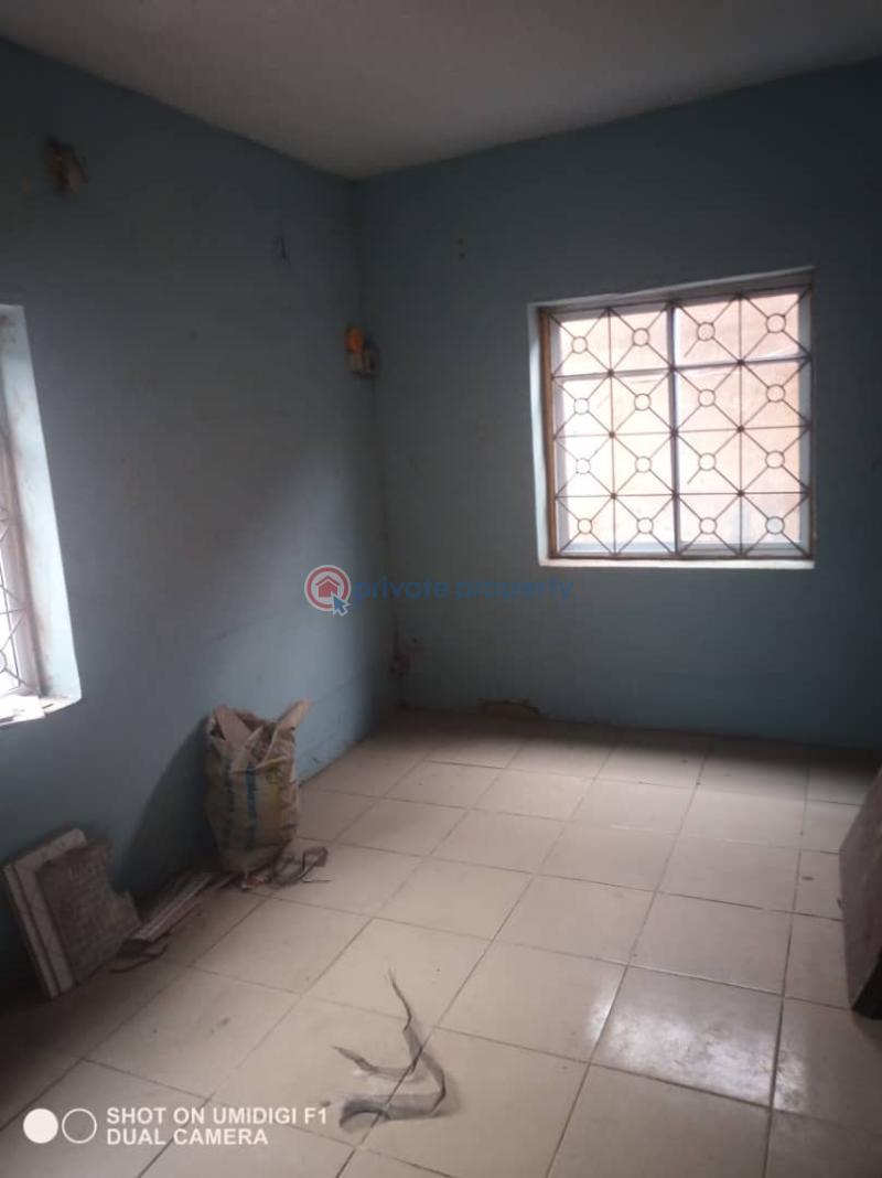 2 bedroom House For Rent Sawmill Gbagada Lagos - 2