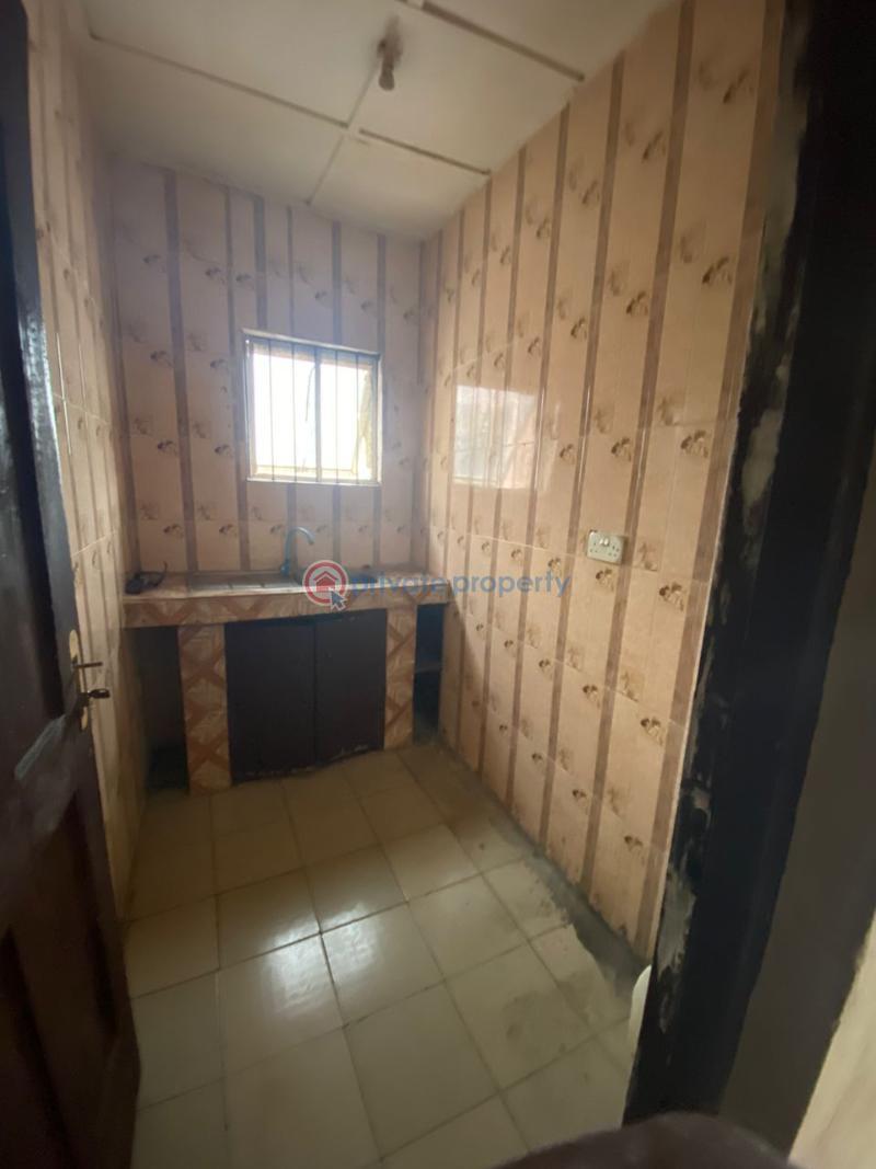 2 bedroom House For Rent Ayodele Okeowo Soluyi Gbagada Lagos - 5