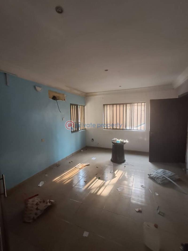 3 bedroom House For Rent By Magodo Gate Magodo GRA Phase 2 Kosofe/Ikosi Lagos - 5