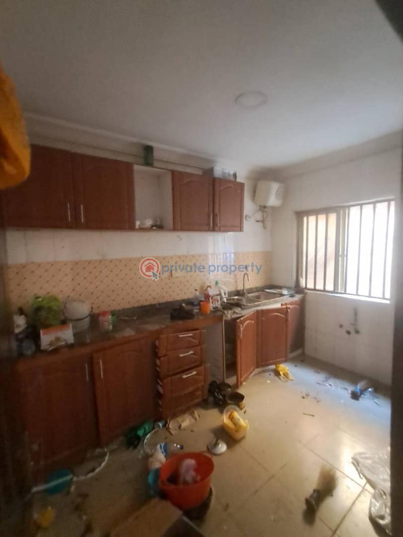 3 bedroom House For Rent By Magodo Gate Magodo GRA Phase 2 Kosofe/Ikosi Lagos - 1