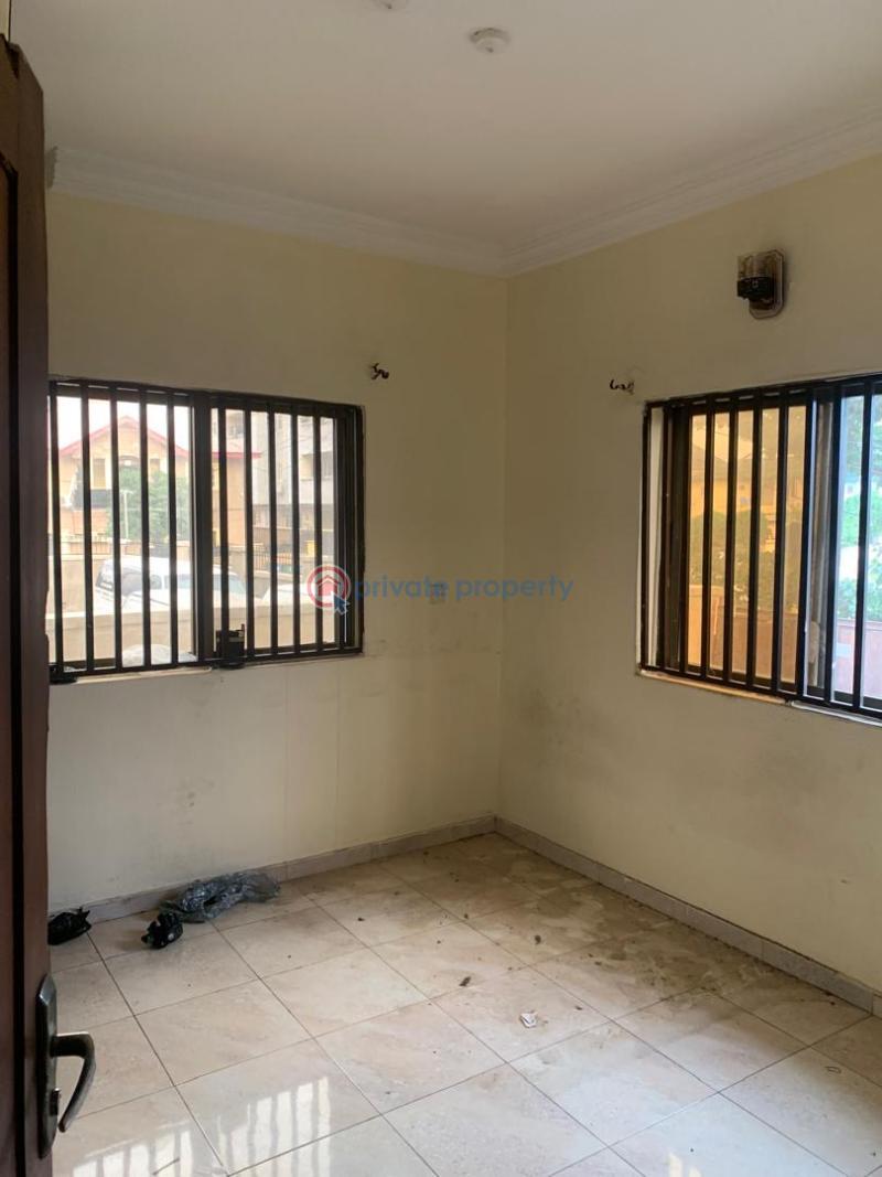 3 bedroom Block Of Flats For Rent Gbagada Lagos - 3