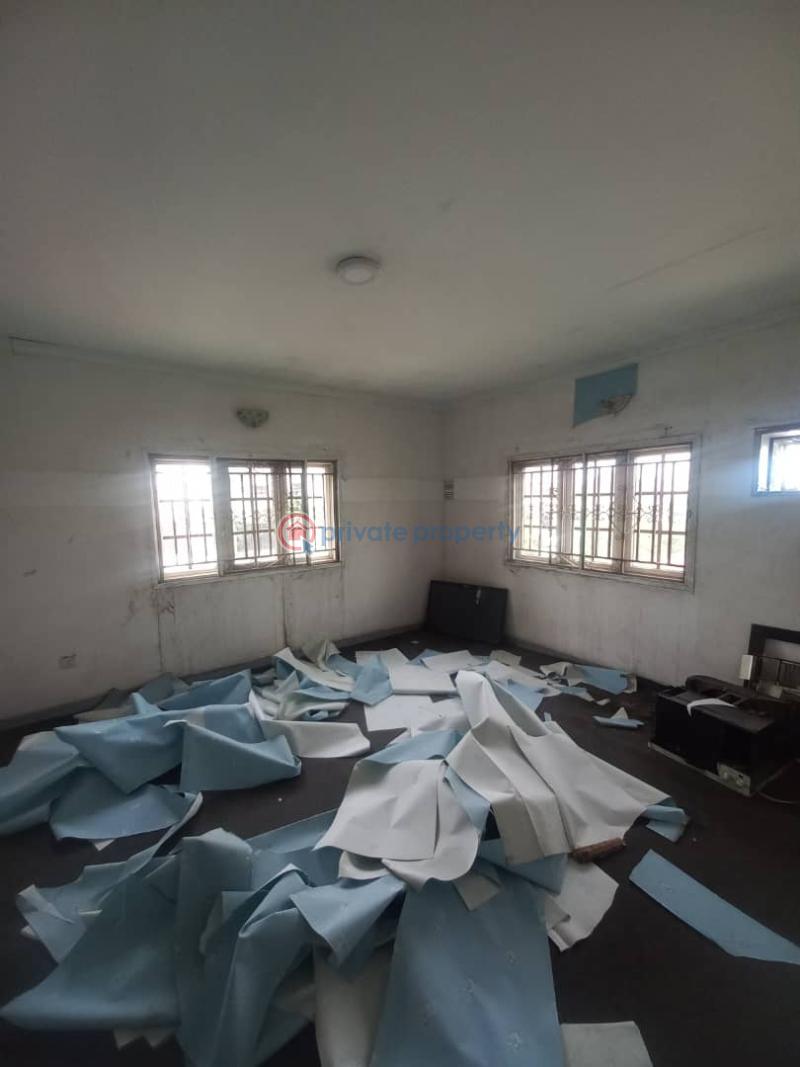 3 bedroom Flat & Apartment For Rent Magodo Phase2 Magodo GRA Phase 2 Kosofe/Ikosi Lagos - 2