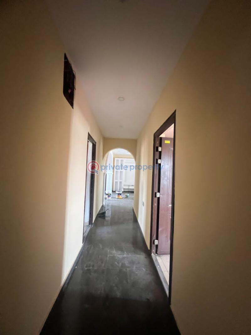 3 bedroom Flat & Apartment For Rent Iwaya Yaba Lagos - 3