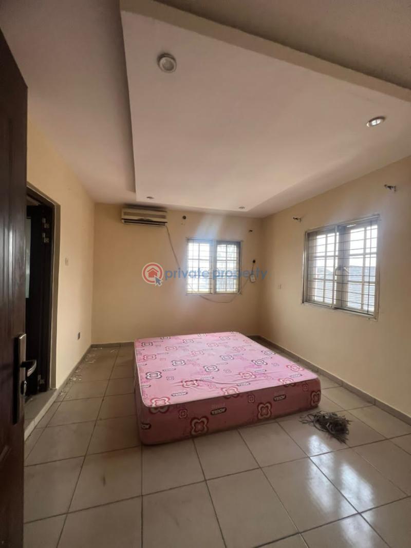 3 bedroom Flat & Apartment For Rent Iwaya Yaba Lagos - 5