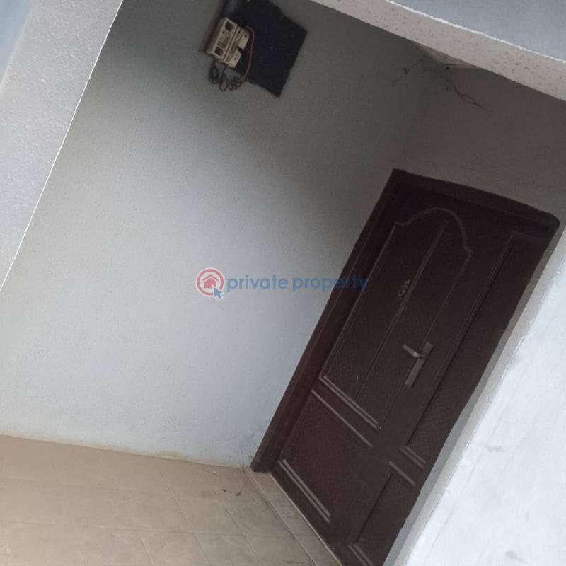 3 bedroom Bungalow For Sale Apeka Ikorodu Lagos - 4