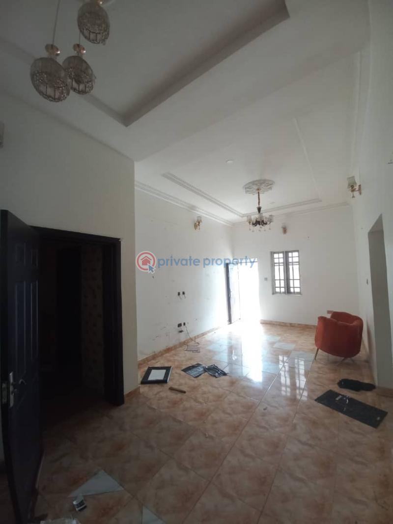 2 bedroom House For Sale Magodo GRA Phase 2 Kosofe/Ikosi Lagos - 2