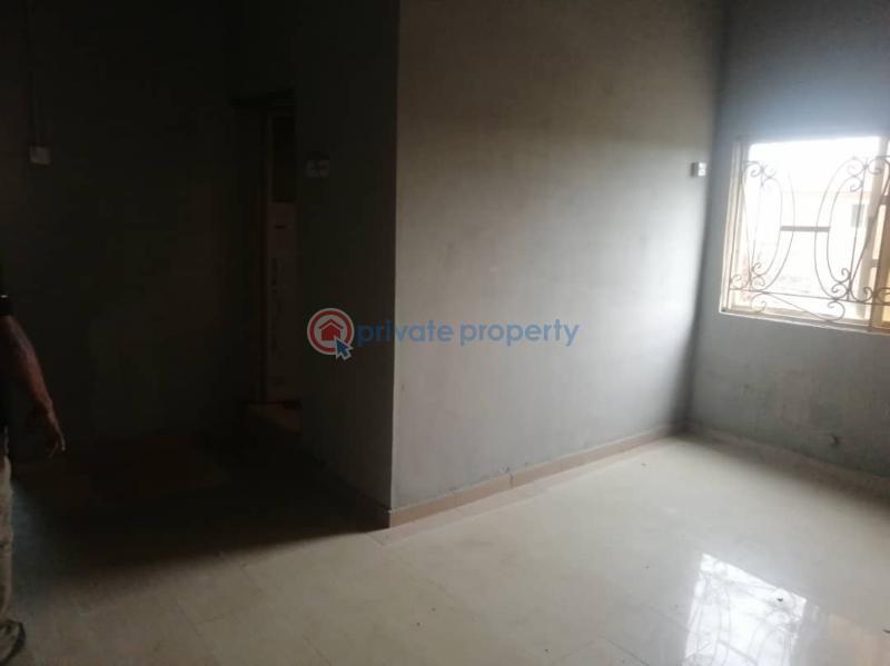 1 bedroom Flat & Apartment For Rent Omole Phase 1 Ojodu Lagos - 5