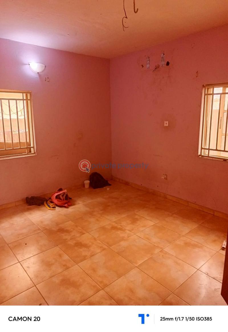 3 bedroom House For Rent Soluyi Gbagada Lagos - 12