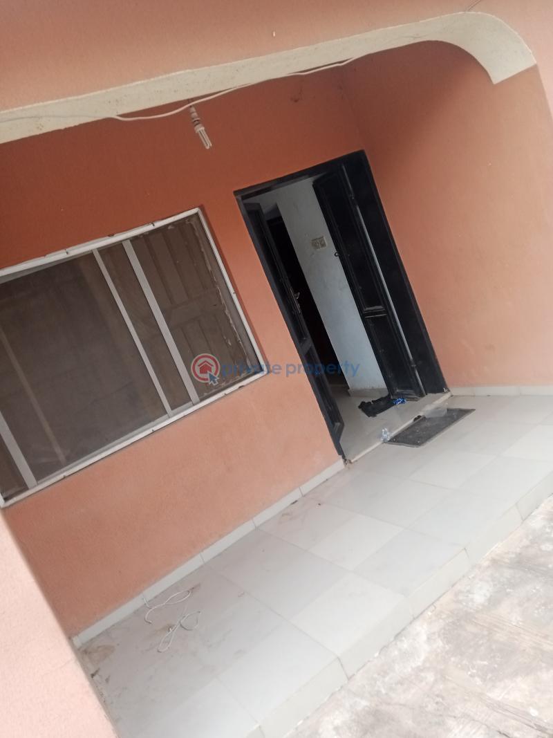 Decent room and parlour self contained - 4 1 bedroom Flat & Apartment For Rent Olusoji Estate Ibadan Oyo - 4