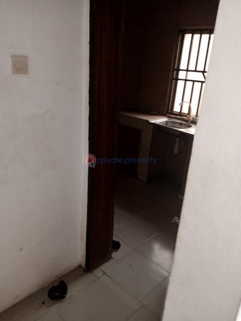 Decent room and parlour self contained - 9 1 bedroom Flat & Apartment For Rent Olusoji Estate Ibadan Oyo - 9
