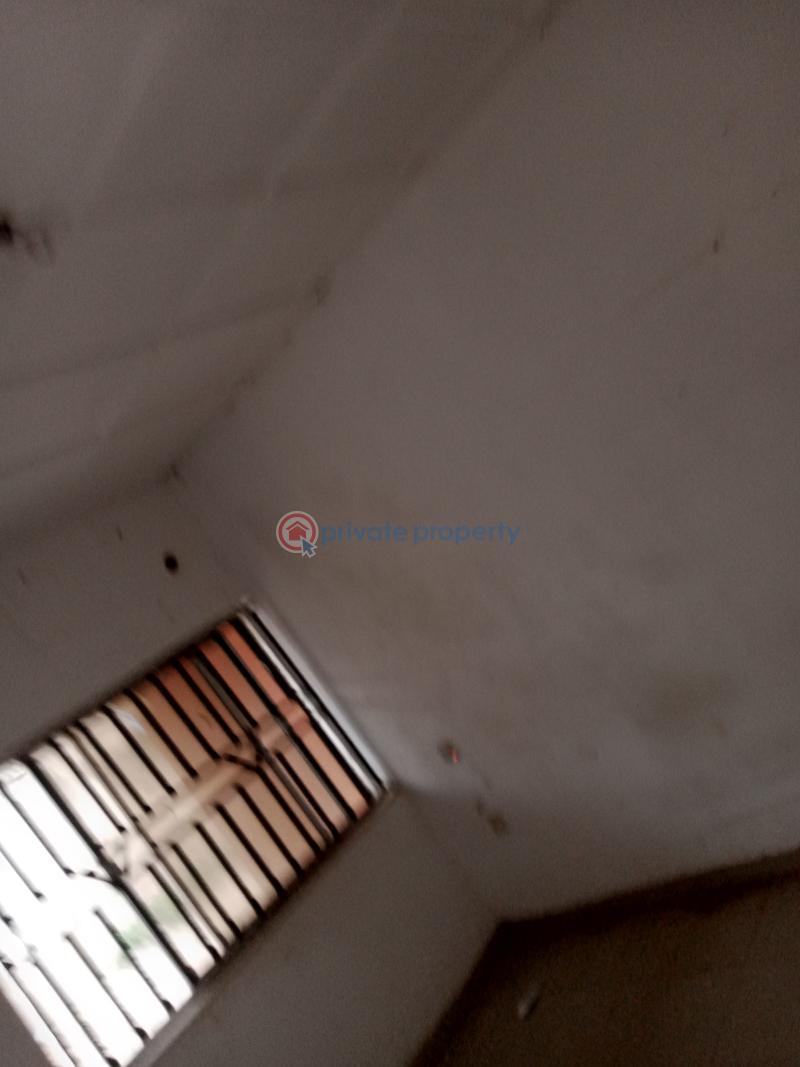 Decent room and parlour self contained - 10 1 bedroom Flat & Apartment For Rent Olusoji Estate Ibadan Oyo - 10
