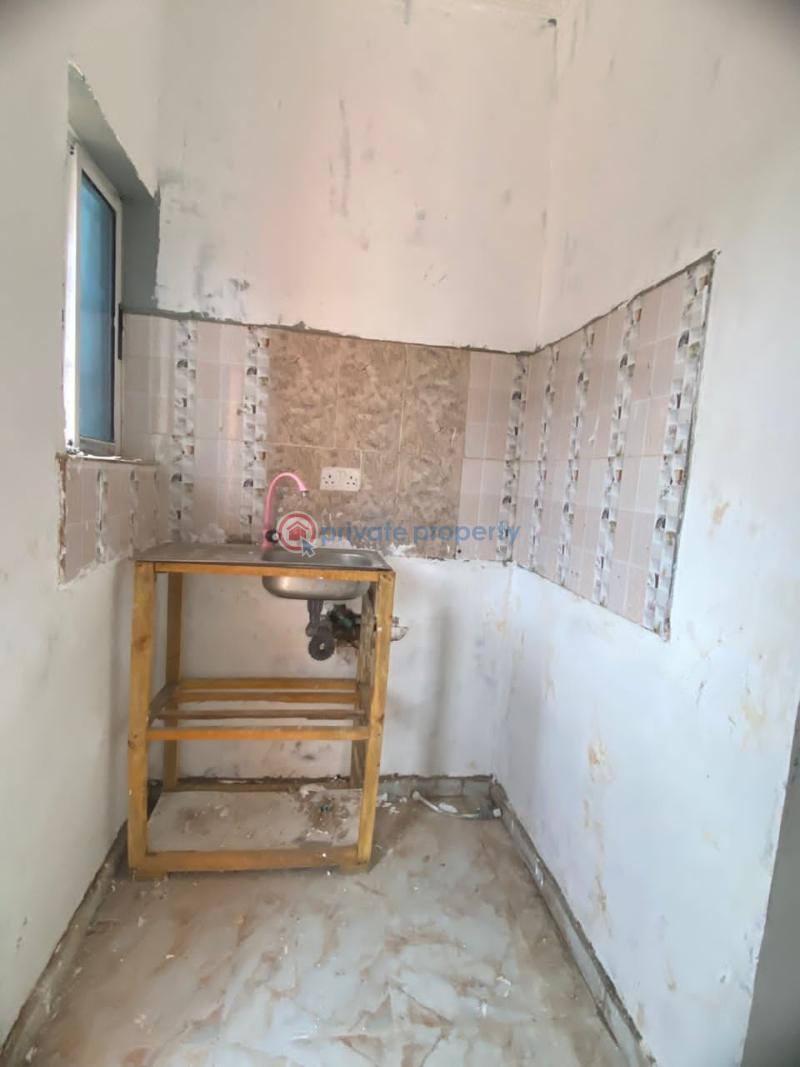 1 bedroom Self Contain For Rent Folagoro Fola Agoro Yaba Lagos - 0