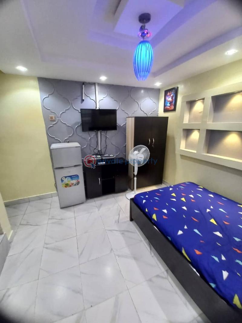 1 bedroom Self Contain Short let Akoka Yaba Lagos - 0