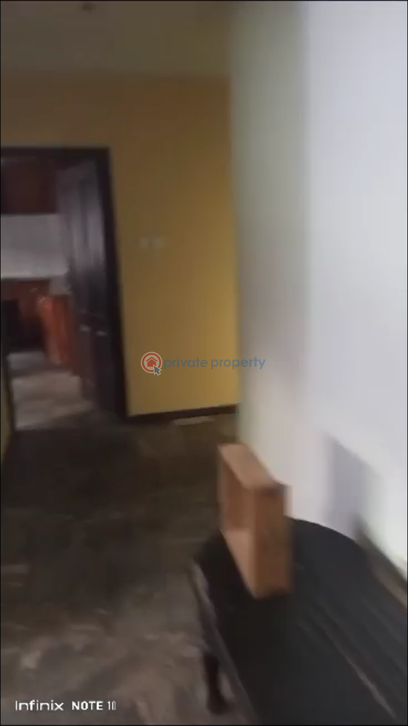 4 bedroom Detached Bungalow For Sale Anifalaje Estate, Opposites Ace.supermarket, Akobo Ibadan Oyo - 17