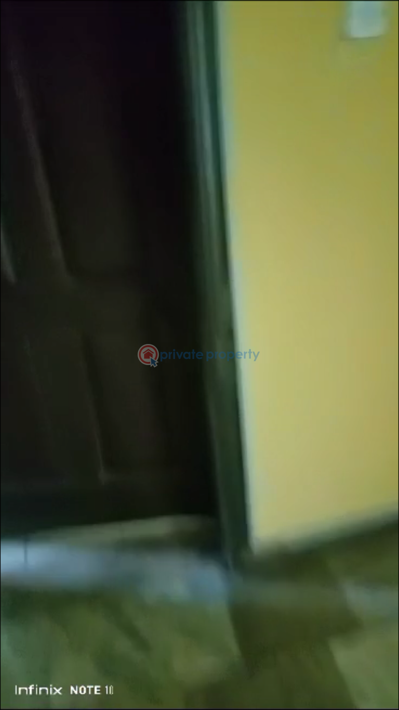 4 bedroom Detached Bungalow For Sale Anifalaje Estate, Opposites Ace.supermarket, Akobo Ibadan Oyo - 25