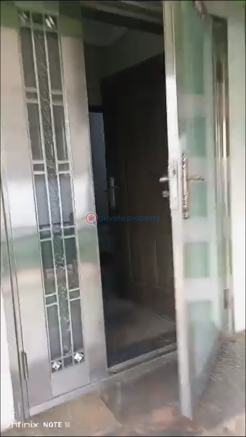 4 bedroom Detached Bungalow For Sale Anifalaje Estate, Opposites Ace.supermarket, Akobo Ibadan Oyo - 1