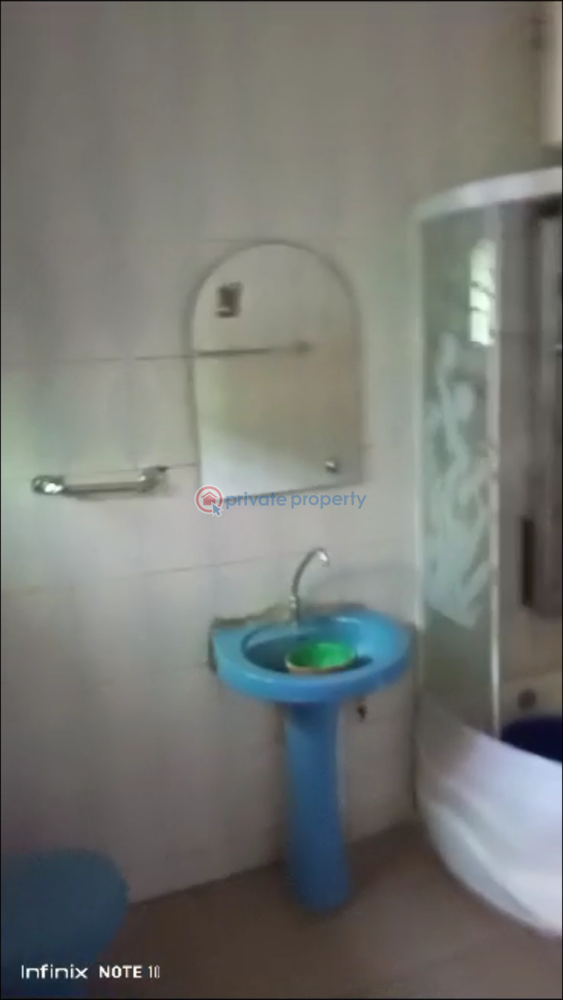 4 bedroom Detached Bungalow For Sale Anifalaje Estate, Opposites Ace.supermarket, Akobo Ibadan Oyo - 34