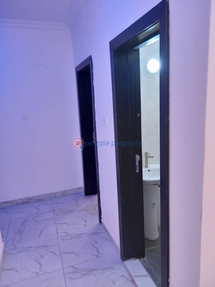 3 bedroom House For Sale  Rccg Redemption Camp Pentagon Estate Christopher University Golden Heritage Estate Dangote Cooperative Estate Refuge Home Estate Cranbel Court Estate Mowe Ogun area  - 3