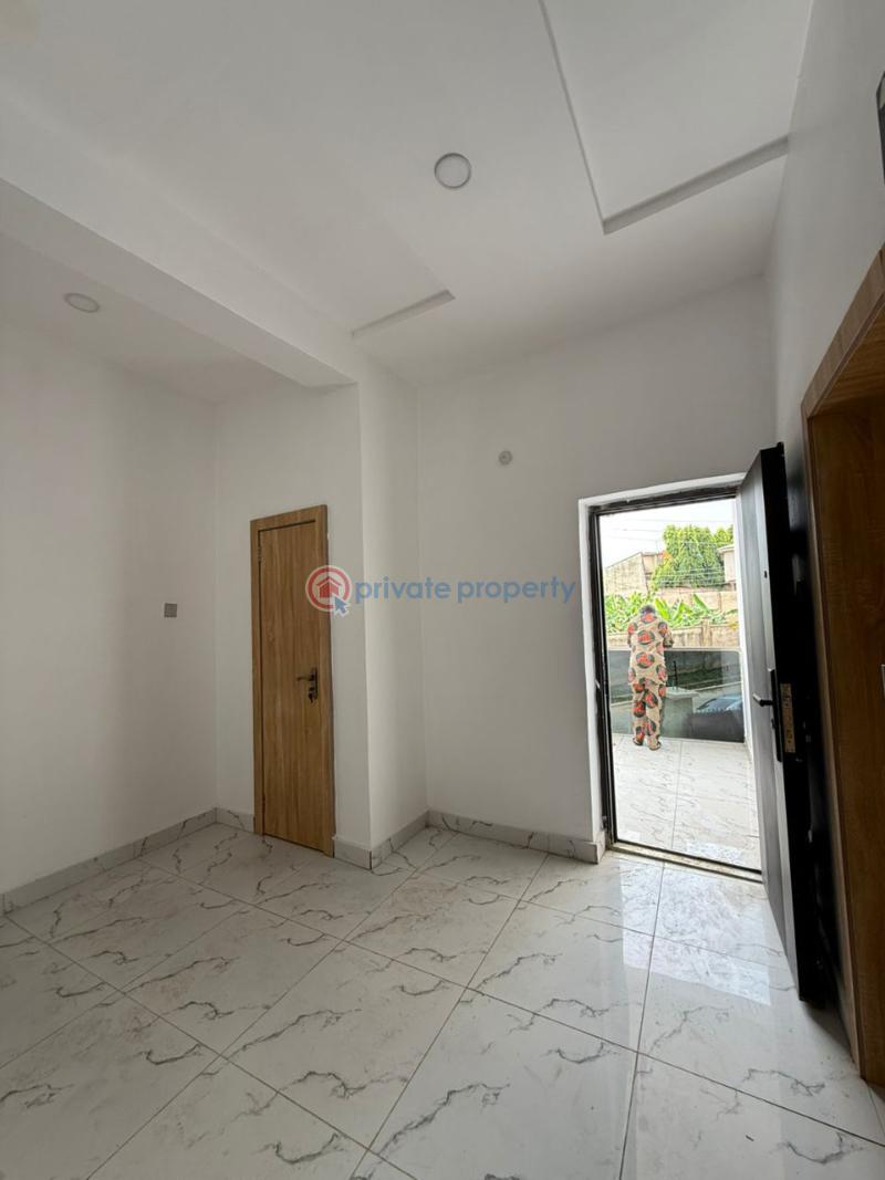 4 bedroom Detached Duplex For Sale Idishin Ibadan Oyo - 4
