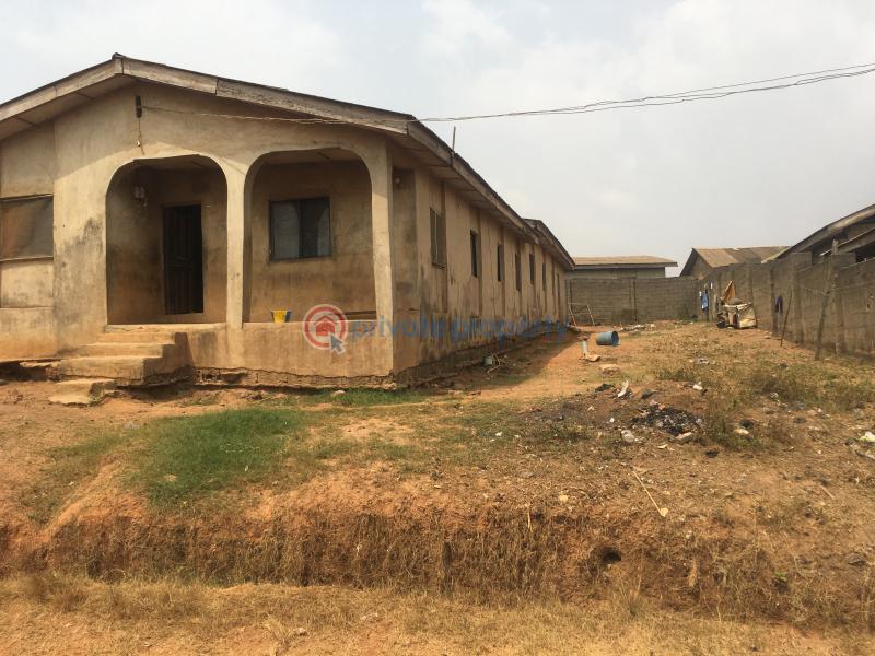10 bedroom House For Sale Agbede Transformer Agric Ikorodu Lagos (PID