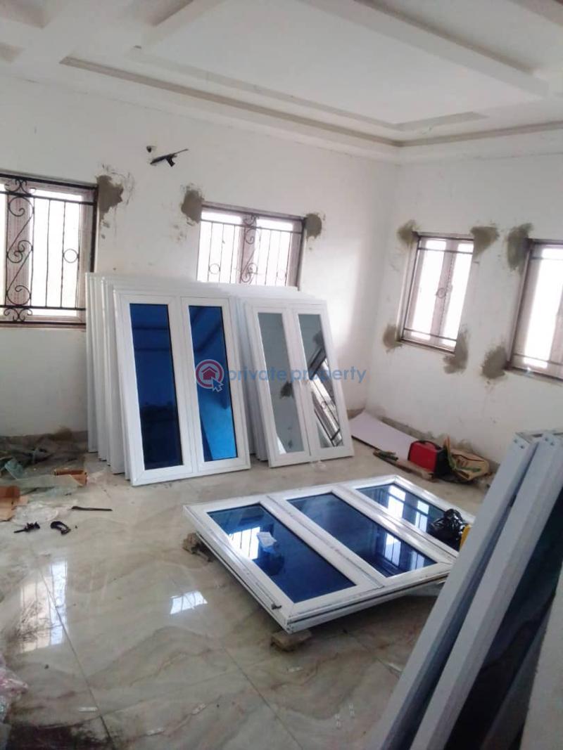 Detached bungalow with bq - 2 4 bedroom House For Sale Iletuntun Nihort Idi Shin Extension Ibadan Oyo - 2