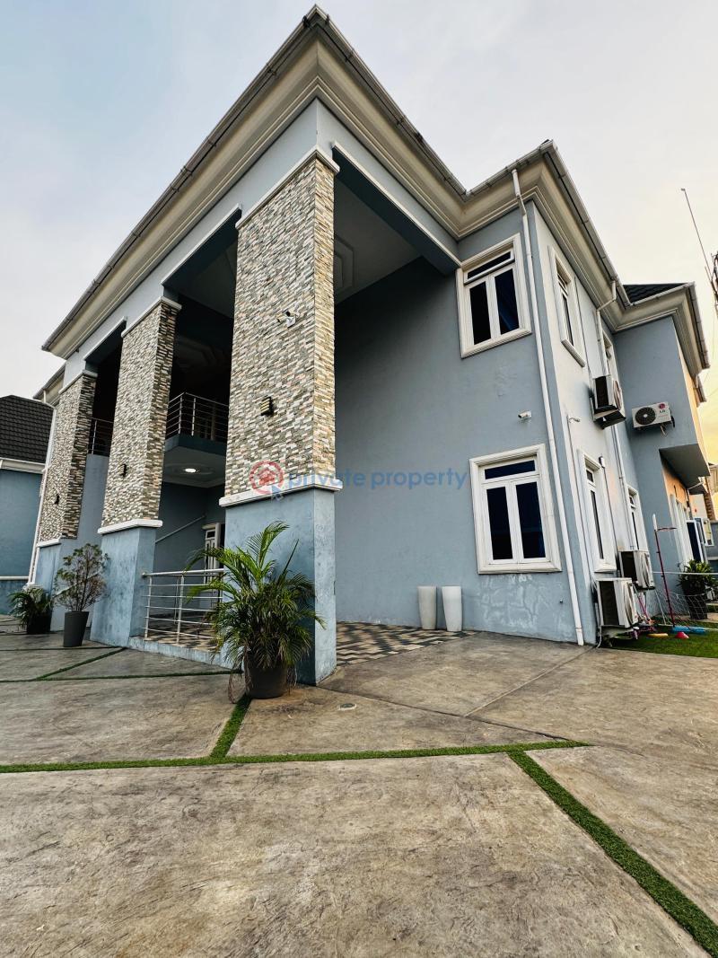 6 bedroom Detached Duplex For Sale Aerodrome Gra Samonda Samonda Ibadan Oyo - 0