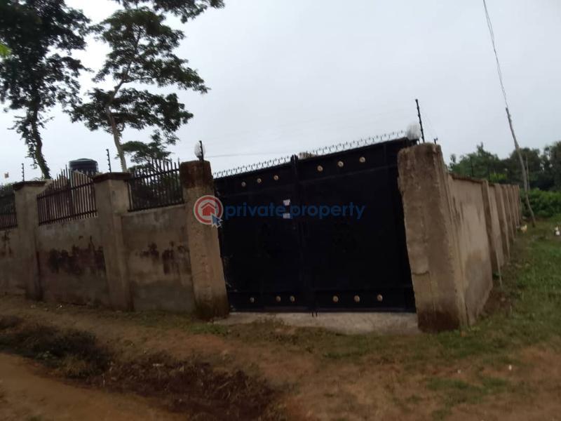 3 bedroom Detached Bungalow For Sale Ologuneru Eleyele Ibadan Oyo - 3