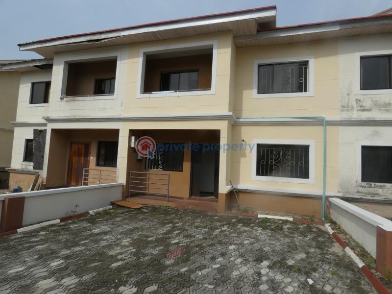 For sale 4 bedroom House Buena Vista Estate, Orchid Road Lekki Lagos
