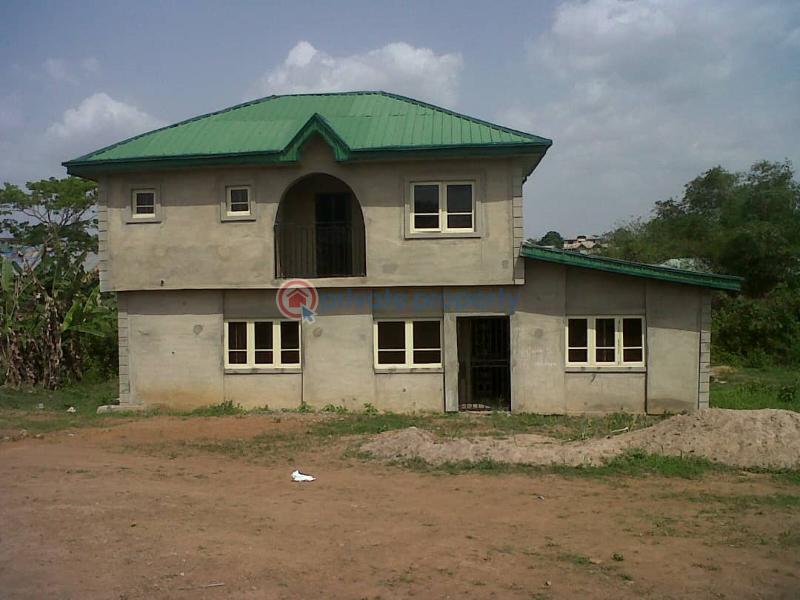 4 bedroom House For Sale Odo Ona Elewe Area, Orita Challenge Ibadan Oyo