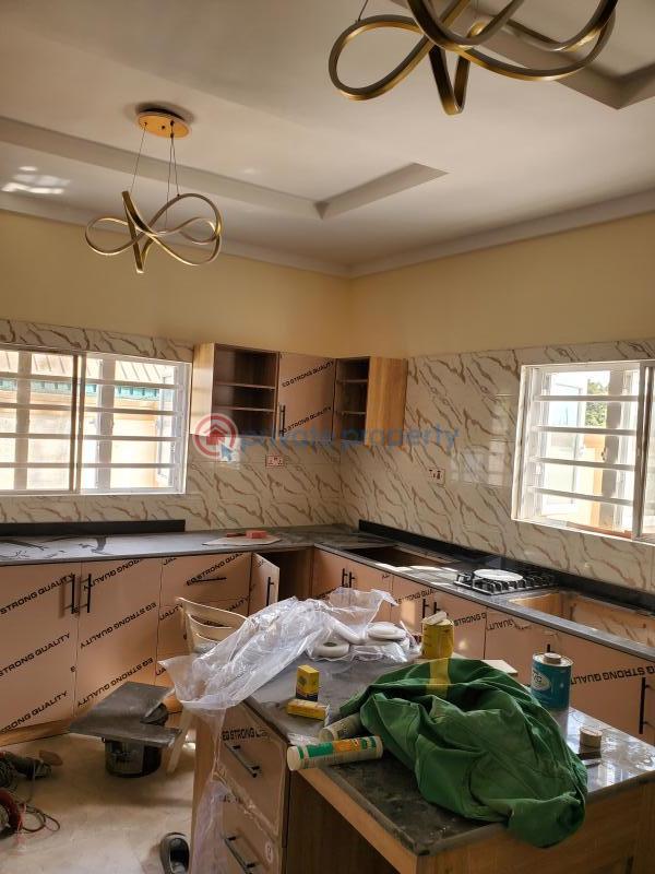 5 bedroom Detached Duplex For Sale Alalubosa Gra Residence Alalubosa Ibadan Oyo - 5