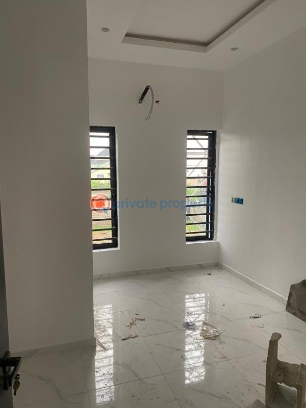 5 bedroom Detached Duplex For Sale Medina Gbagada Lagos - 9
