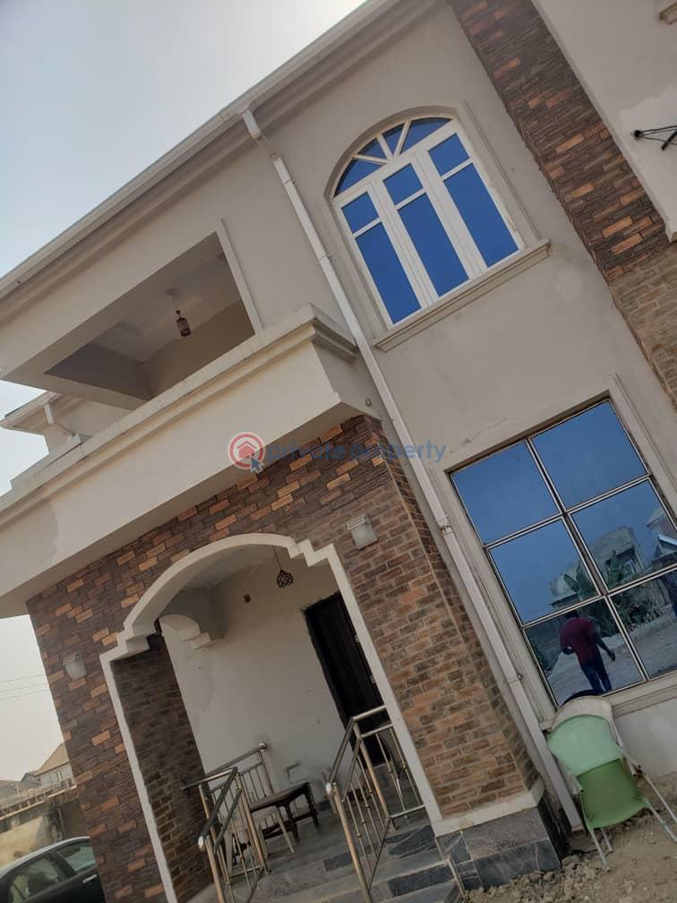 5 bedroom Duplex For Rent Okebukun Estate Elebu Oluyole Extension Ibadan Oyo - 7