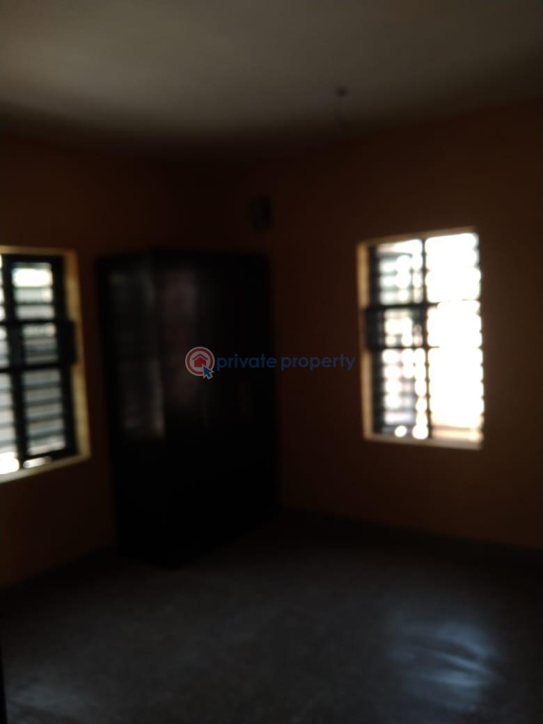 2 bedroom Block Of Flats For Rent Heritage Estate Ibadan Oyo - 16