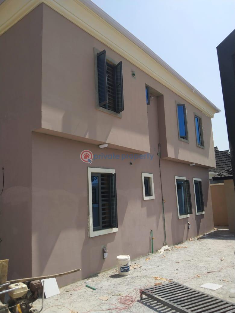 2 bedroom Block Of Flats For Rent Heritage Estate Ibadan Oyo - 1