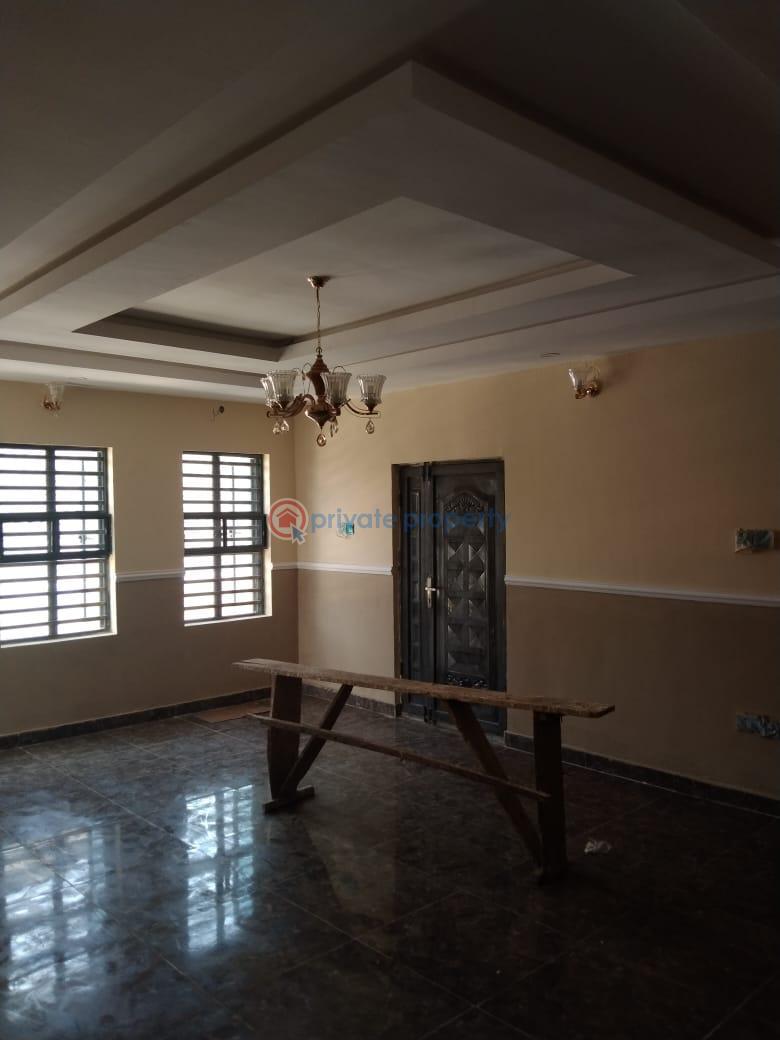 2 bedroom Block Of Flats For Rent Heritage Estate Ibadan Oyo - 7