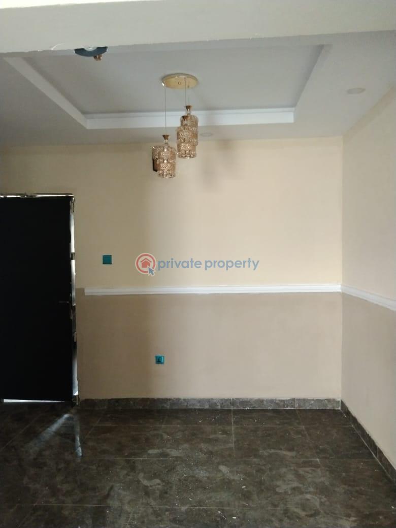 2 bedroom Block Of Flats For Rent Heritage Estate Ibadan Oyo - 17