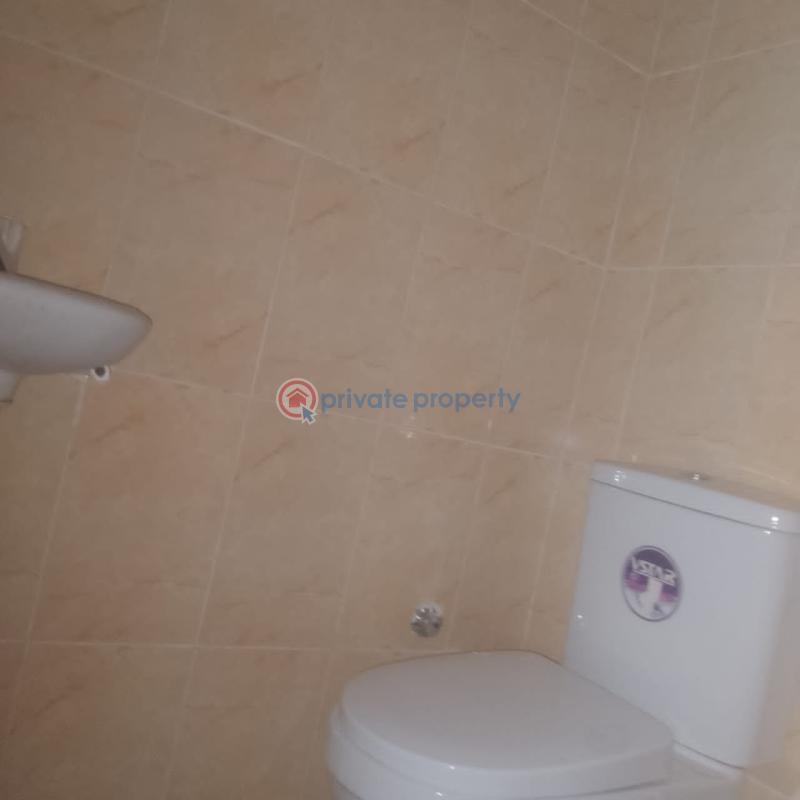 3 bedroom Block Of Flats For Rent Mafoluku Oshodi Lagos - 7