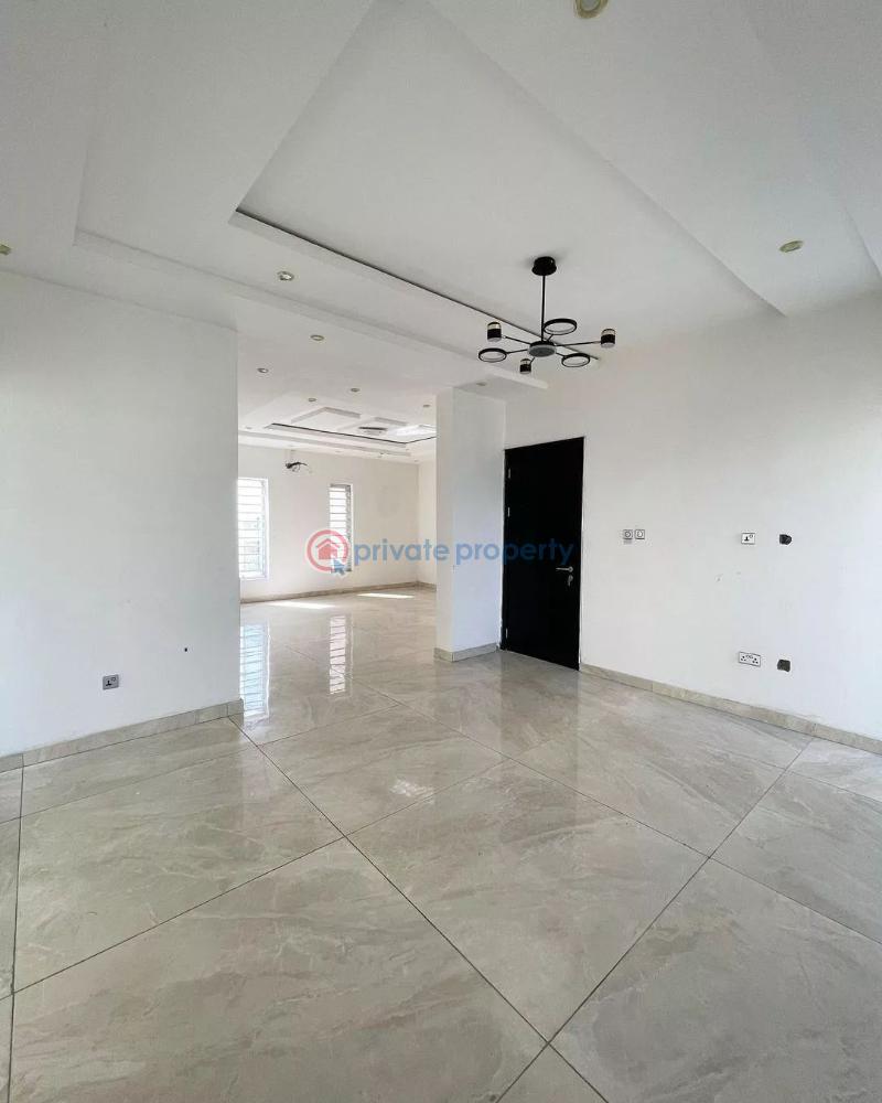 5 bedroom House For Sale Second Tollgate Lekki Phase 2 Lagos - 7