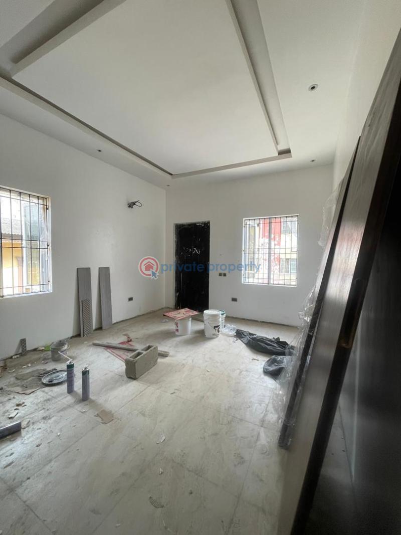 3 bedroom Flat & Apartment For Rent Surulere Lagos - 7