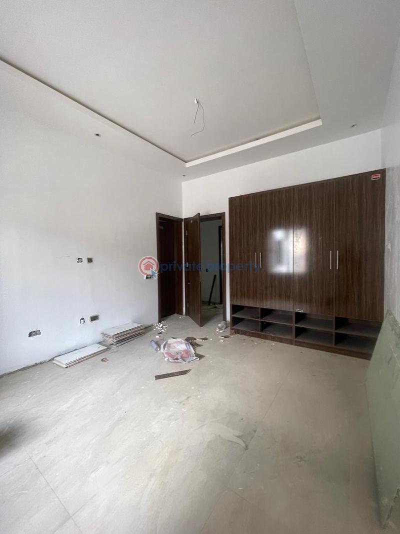 3 bedroom Flat & Apartment For Rent Surulere Lagos - 2