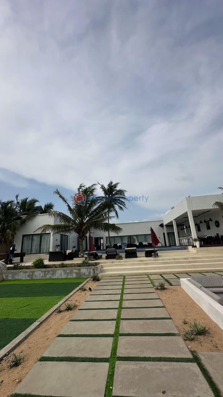 8 bedroom Terraced Duplex Short let Along Lekki Expressway Lagos - 13