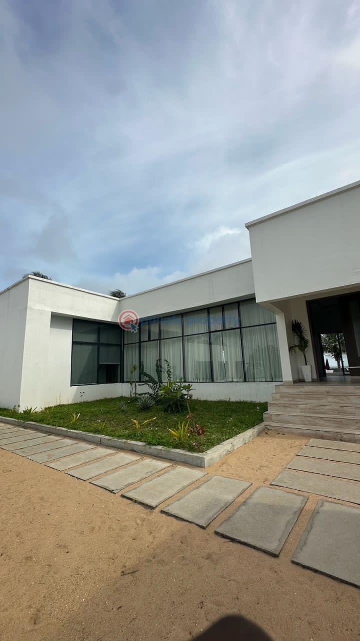 8 bedroom Terraced Duplex Short let Along Lekki Expressway Lagos - 18